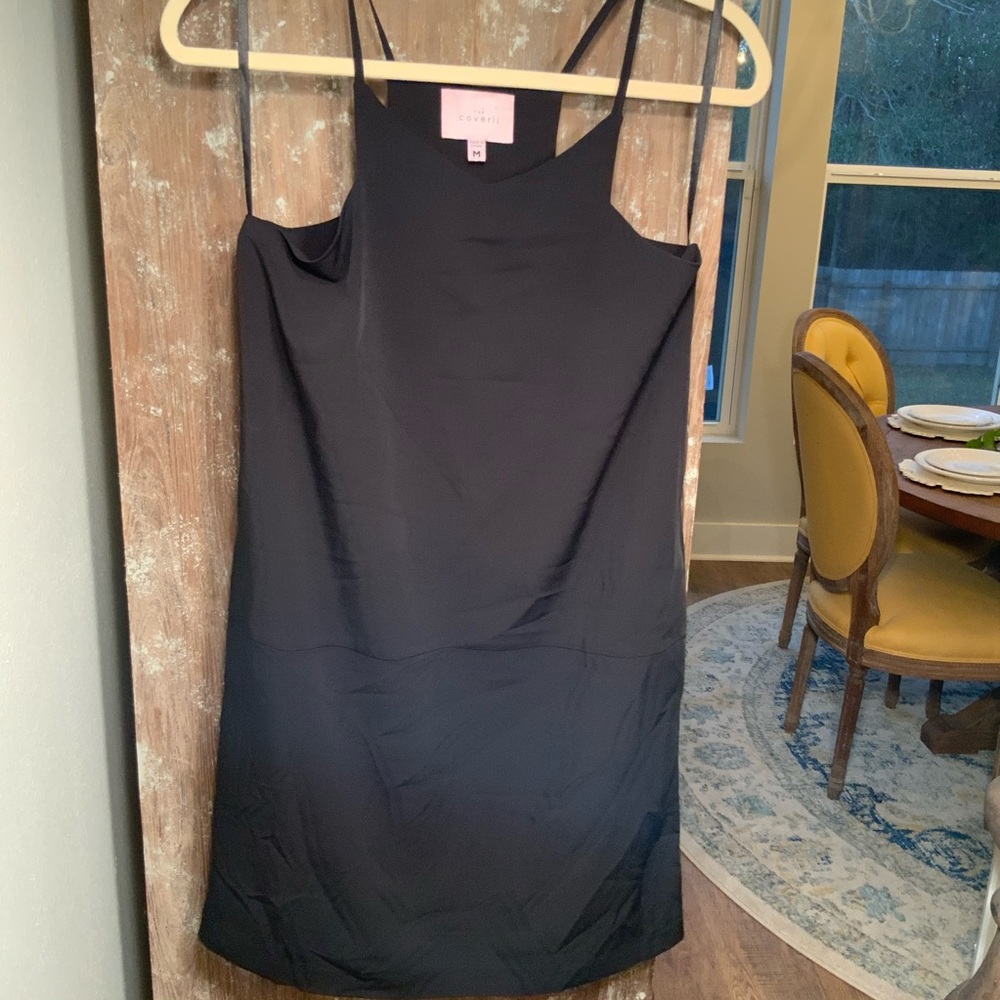 Dress - Picture 3 of 3